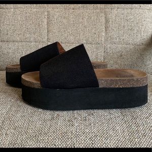 Silent D Platform Sandals